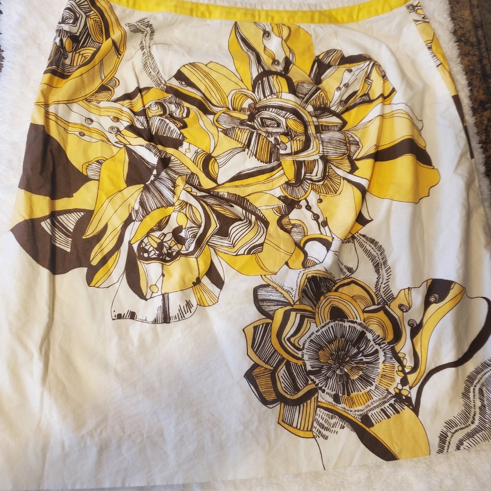 Loft size 10 petite skirt yellow